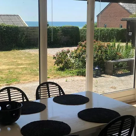 House With Sea View, Private Area, Garden, 3 Bedrooms, Free Wifi And Parking Egå